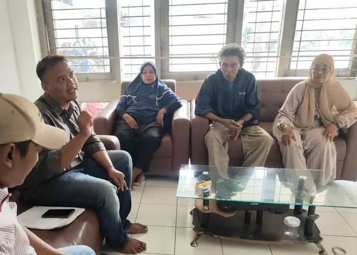 Meteran Listrik Dicabut Sepihak, Warga Kudus Dibikin Resah Ulah PLN 