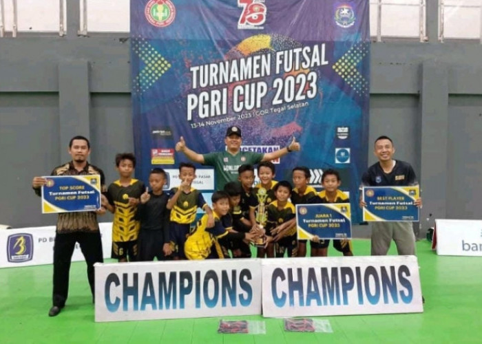 Bikin Bangga! Tim Futsal SD Negeri Kejambon 1 Kota Tegal Raih Juara I 