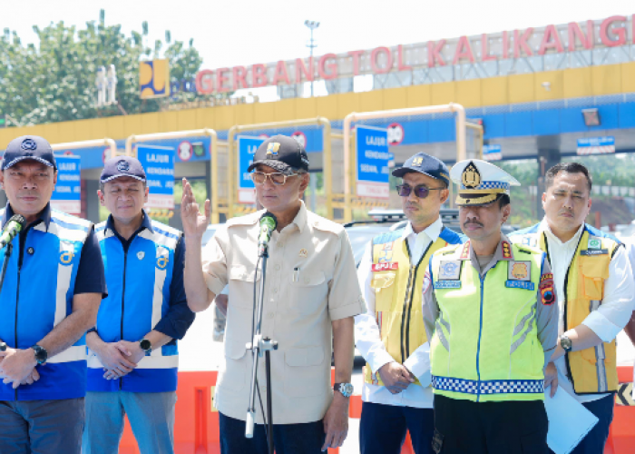Tinjau GT Kalikangkung, Menteri PU  Dody Hanggodo Pastikan Arus Balik Idulfitri 1447H/2026 Terkendali