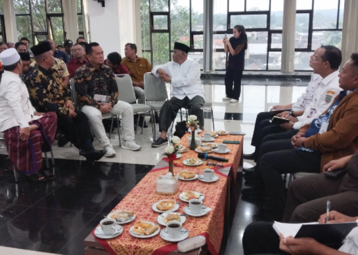 Sehari Jelang Berakhir Jabatannya, Tiba-tiba Pj Wali Kota Salatiga Yasip Khasani 'Los' Minta Maaf