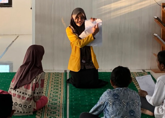 Mahasiswa PPG PPKN UPS Tegal Hidupkan Literasi Masjid