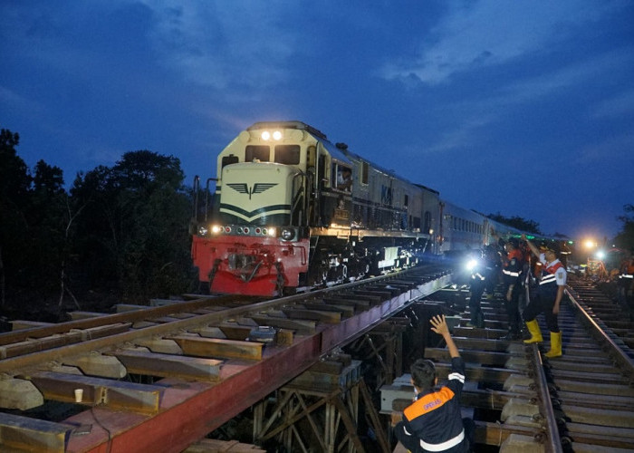 Setelah 15 Hari Pengerjaan, Akhirnya KAI Kembali Buka Jalur Hulu antara Stasiun Gubug-Karangjati, Grobogan