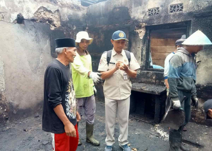 Korsleting Diduga Picu Kebakaran di Kertek Wonosobo, Rumah Warga Sontonayan Ludes