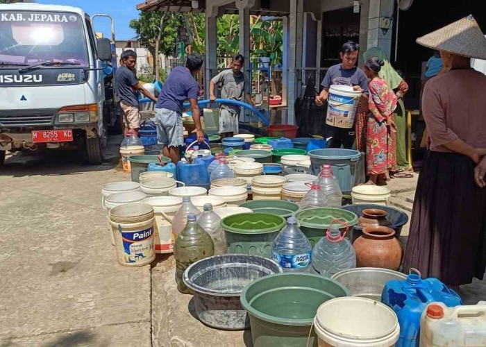 Kemarau Panjang Terjang Jepara: 12 Desa Krisis Air Bersih, BPBD Gelontorkan 876 Ribu Liter Air