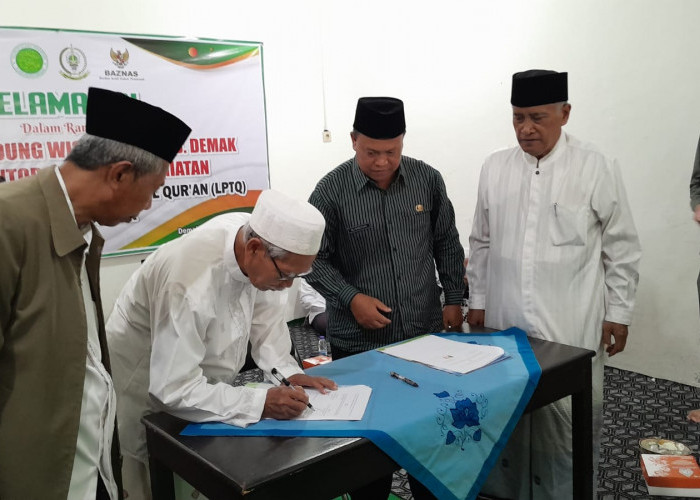 Pj Bupati Demak Resmikan Kantor dan Rumah Mualaf Demak