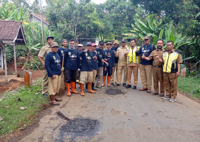 DPUPR Batang Gunakan Teknologi Baru untuk Tambal Lubang Jalan, 15 Menit Rampung