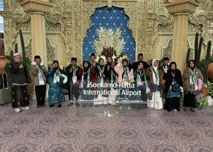 Di Tengah Konflik Timur Tengah, Biro dari Batang Ini Tetap Berangkatkan Jemaah Umrah