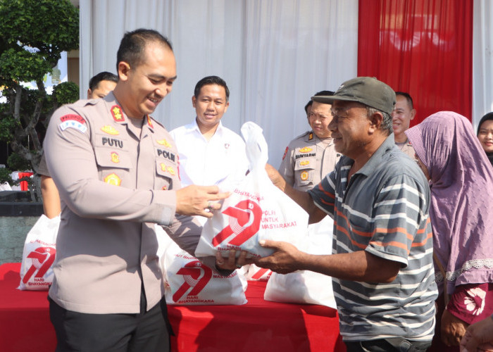 Hari Bhayangkara ke-79, Polres Tegal Kota Gelar Bazar dan Pasar Murah Paket Sembako