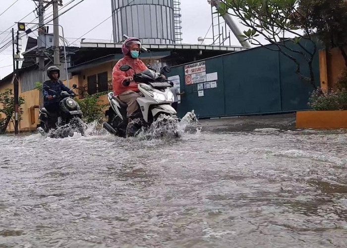 Semarang Diguyur Hujan, Genuk dan Kaligawe kembali Tergenang Banjir