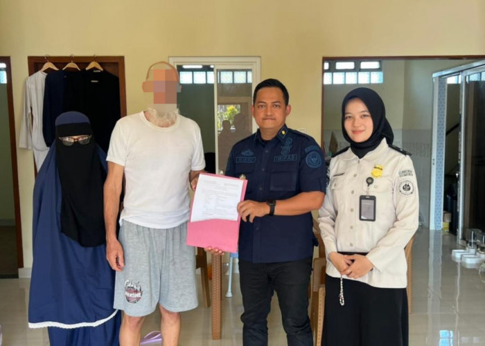 WNA Asal Inggris Didenda Rp10 Juta karena Tak Laporkan Perubahan Alamat di Kebumen