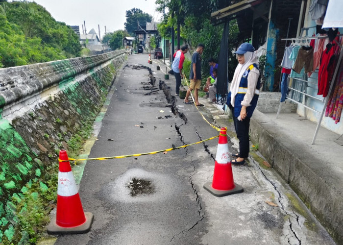Jalan Amblas Kalibanteng Kulon Semarang Segera Diperbaiki, BBWS dan DPU Turun Tangan