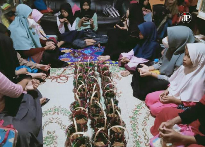 Tradisi Golok golok Menthog Diambang Kepunahan, Mahasiswa di Kudus Tergerak Berikan Solusi