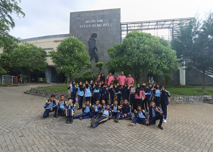 Belajar Jurnalistik di Museum Semedo Kabupaten Tegal  ‎