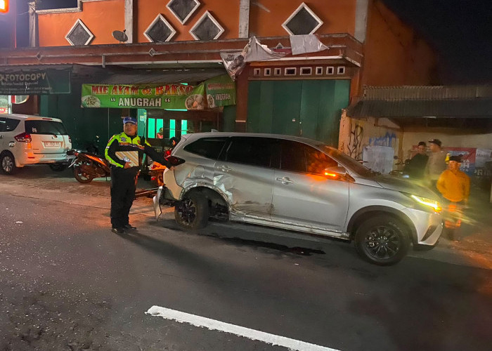 Kronologi Kecelakaan Beruntun di Jalan Magelang-Salatiga, Libatkan 5 Kendaraan Dua Orang Terluka