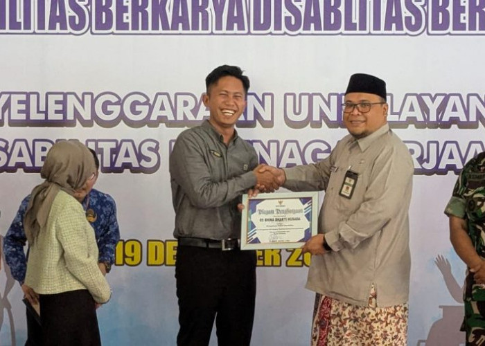 10 Perusahaan di Rembang Terima Penghargaan karena Pekerjakan Penyandang Disabilitas