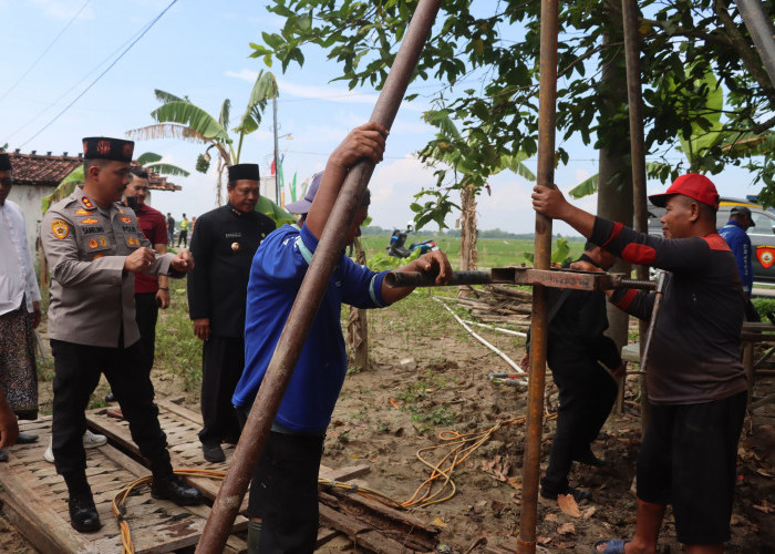 Wilayah Trimulyo Demak Krisis Air Bersih, Kekeringan Membuat Warga Kesulitan Mandi 