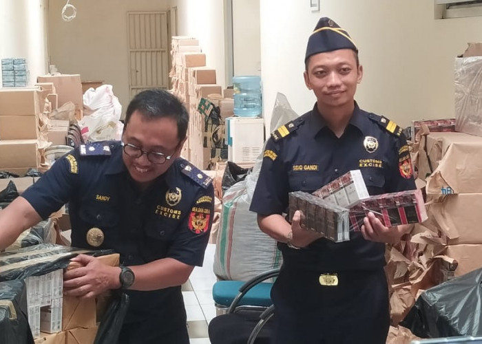 Grebek Produsen Rokok Bodong di Robayan Jepara, Bea Cukai Kudus Sita 166.050 Batang Rokok Illegal 