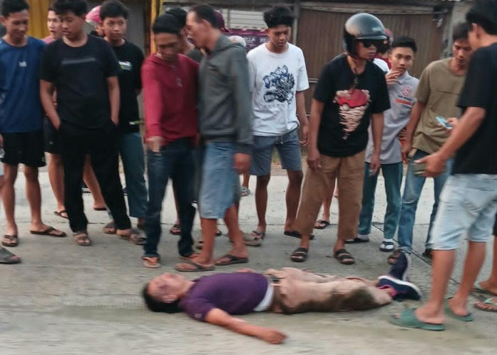 Melaju dari Semarang ke Kudus, Pemotor di Demak Terjatuh hingga Patah Kaki