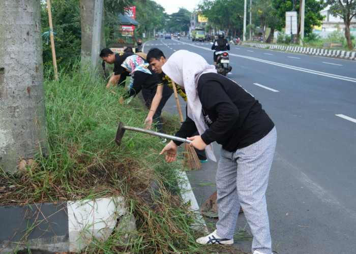 Kegiatan Jumat Bersih Pemkab Pemalang Wujudkan Resik Indah dan Damai