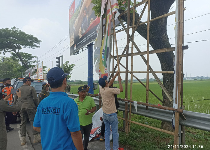 Bawaslu Demak Terbitkan 993 Alat Peraga Kampanye di Seluruh Kecamatan