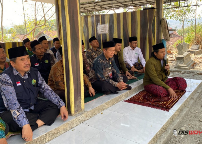 Bukan Sekadar Seremoni, Hari Santri Kebumen Dibuka dengan Ziarah ke 7 Makam Pendiri Pesantren