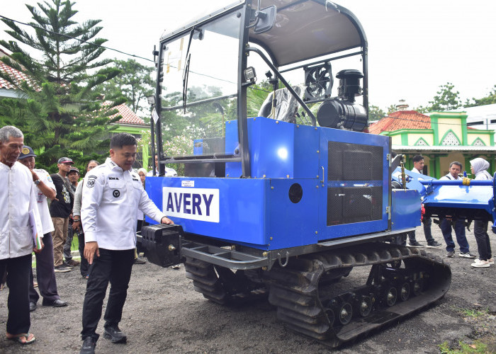 Gempur Lahan Tidur! Kabupaten Tegal Tancap Gas Modernisasi Pertanian, Alsintan Digelontorkan