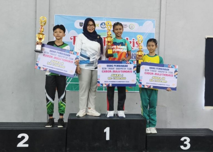 Keren! Adzkia Safira Ramadhani Siswi SDN 6 Adiwerna Raih Medali Emas