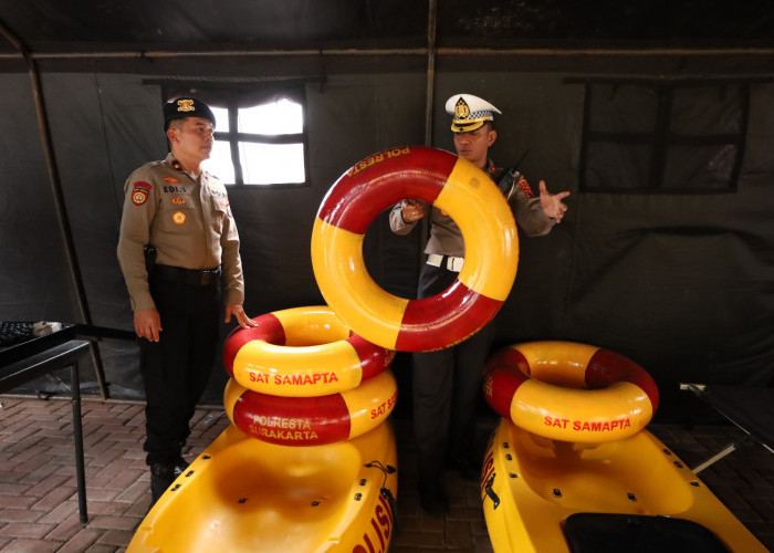 Jelang Nataru, Polresta Solo Intensifkan Pengecekan Sarpras Pengamanan