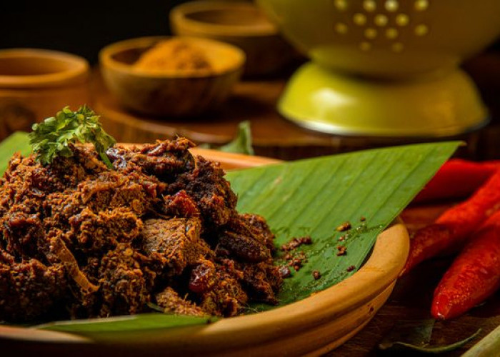 Suka Wisata Kuliner? 10 Makanan Khas Indonesia ini Wajib Kamu Coba!