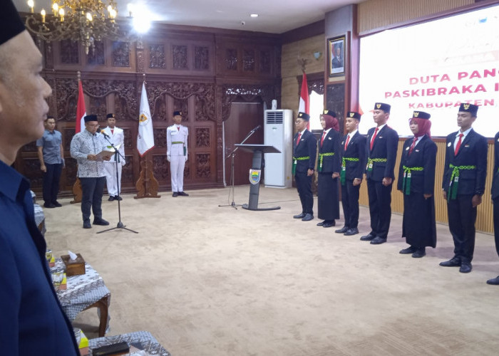 7 Duta Pancasila Batang Resmi Dilantik, Bupati Faiz dan Benny Abidin Soroti Teknologi 