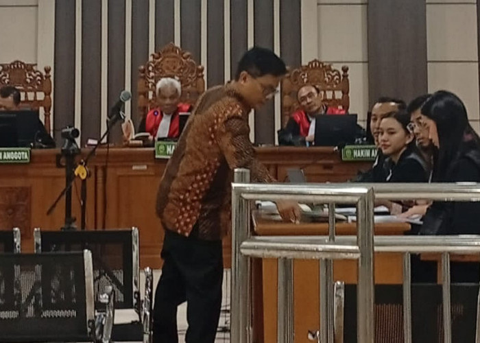 Pledoi Babay Farid Wazdi di Tipikor Semarang: Bantah Dakwaan Korupsi Kredit Sritex