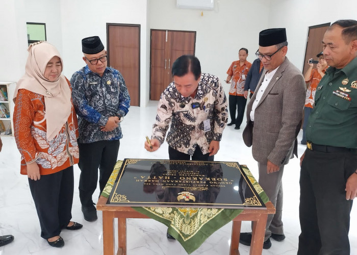 Penataan Lingkungan Gedung Perpustakaan Soekarno-Hatta Kabupaten Tegal Berlanjut 