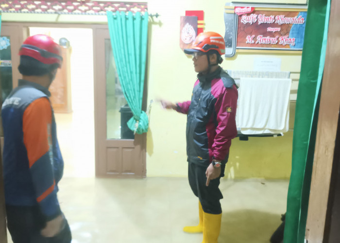 Cuaca Ekstrem Terjang Batang, Longsor dan Banjir Rendam Belasan Desa dan Kelurahan