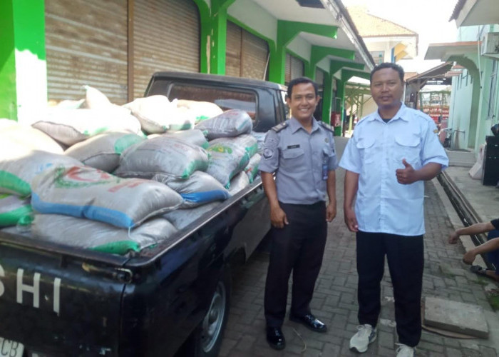 Rutan Pekalongan Dapat Bantuan 100 Kantong Pupuk Kompos untuk Program Hijau dan Pelatihan Warga Binaan