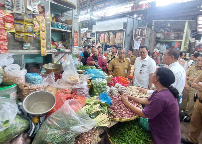 Jelang Nataru, Harga Bahan Pangan Di Solo Naik, Cabai Naik Hampir 100 Persen 