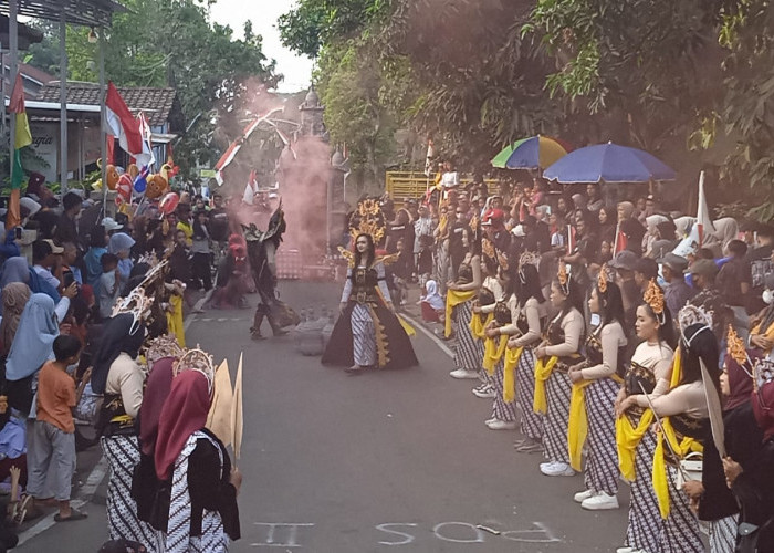 Karnaval Kemerdekaan Desa Karangtengah Batang Hadirkan Roro Jonggrang, Libatkan 2.500 Warga