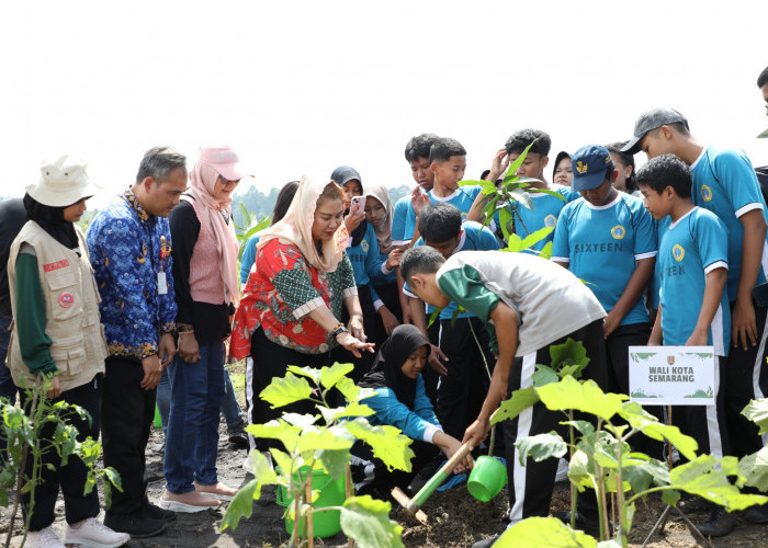 Dukung Swasembada Pangan, Pemkot Semarang Ajak Pelajar Kembangkan Pertanian Terpadu