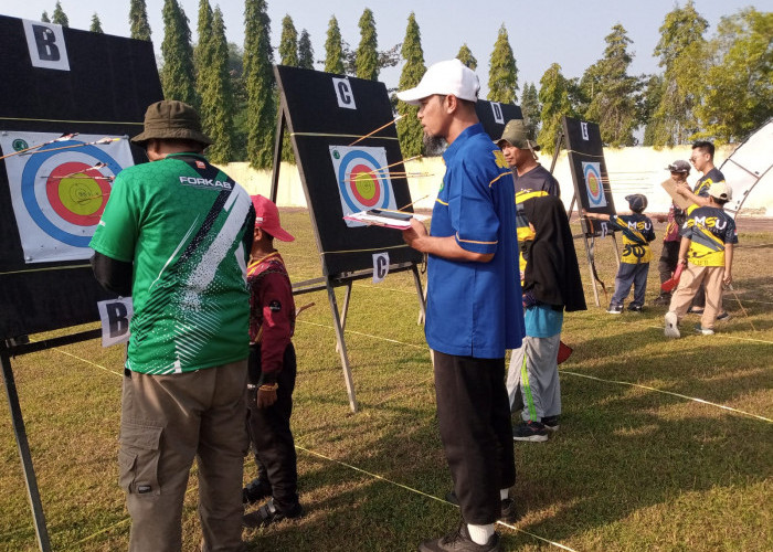 FORKAB 2026 Jadi Panggung Kebangkitan Panahan Tradisional, Puluhan Pelajar Magelang Adu Ketepatan Bidik