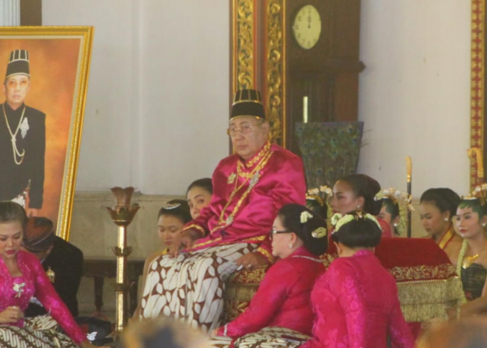 Tingalan Dalem Jumenengan PB XIII, Simbol Keagungan Budaya Jawa di Era Modern