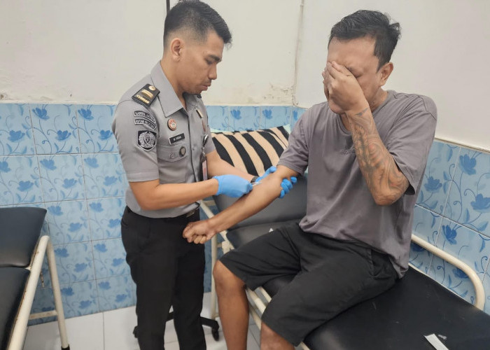 Dokter Rutan Jemput Bola Periksa Kesehatan Napi Salatiga