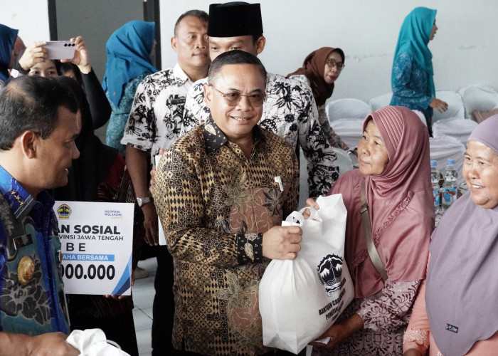  Hadirkan Dokter Spesialis dan Gelontor Beras, Cara Gubernur Jateng Sejahterakan Warga Pati