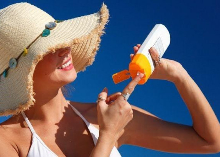 Pastikan Anda Menggunakan Sunscreen: Berikut Manfaat, Jenis, dan Cara Penggunaannya
