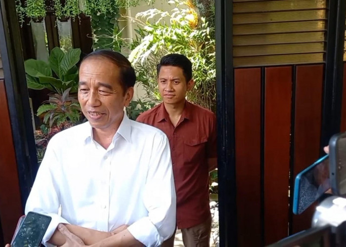 Jokowi Bantah Campur Tangan dalam Mutasi Letjen TNI Kunto Arief Wibowo