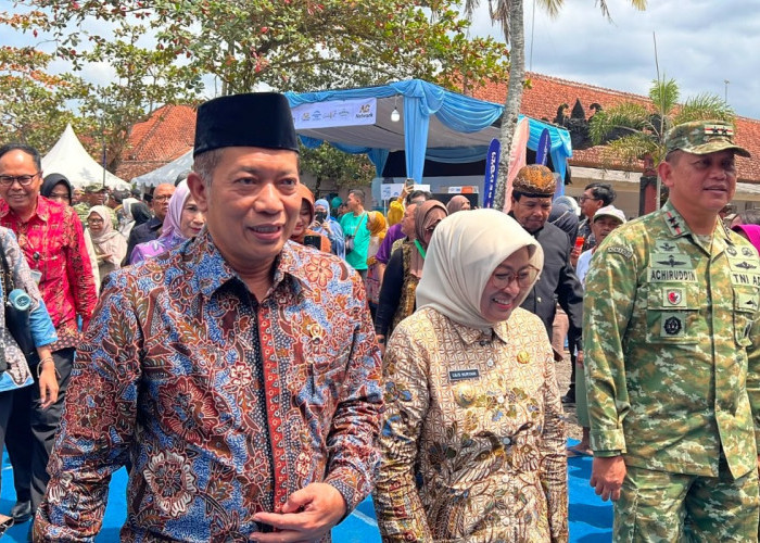 Menteri Koperasi Ferry Juliantono Dorong Gombong Jadi Hub Pengembangan UMKM, Budaya dan Pariwisata