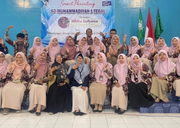 SD Muhammadiyah 1 Kota Tegal Adakan Smart Parenting