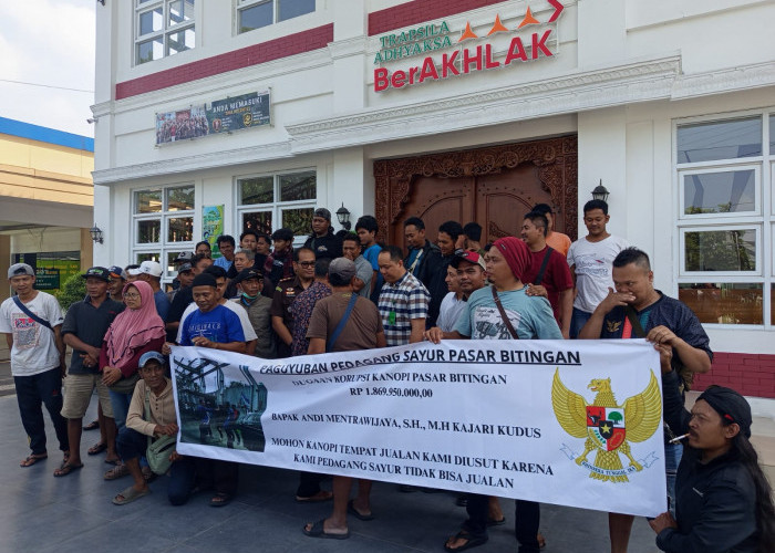 Dugaan Korupsi Proyek Kanopi Rp 1,8 Miliar Mencuat, Pedagang Pasar Bitingan Melapor ke Kejari Kudus