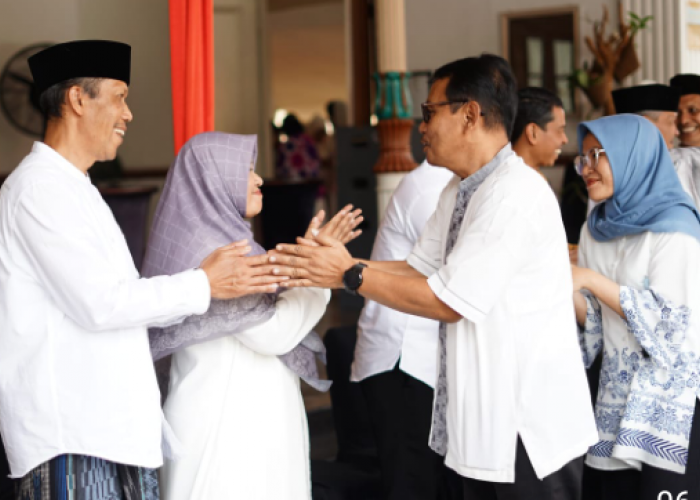 UMKM Dilibatkan, Sekda dan Istri Jadi Among Tamu saat Open House di Rumdin Wali Kota  