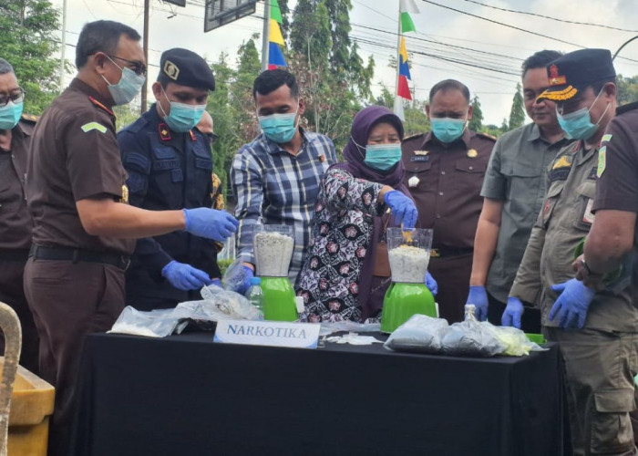 Ribuan Pil Dimusnahkan Kejari Purworejo, Ada Sabu, Miras hingga Uang Palsu