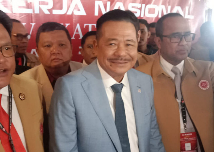 Pemerintah Dorong IKADIN Bantu Rakyat Soal Hukum