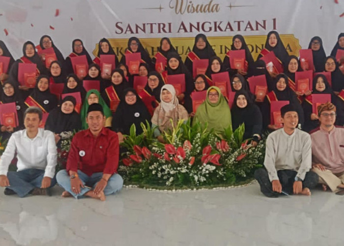 Sekolah Muallaf Indonesia Gelar Wisuda Angkatan I, 46 Muallaf Resmi Lulus Pembinaan Keislaman